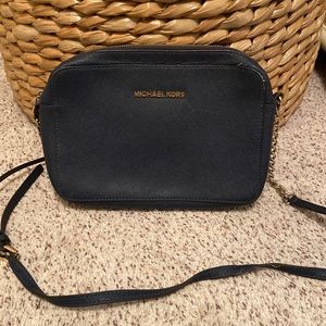 Michael Kors Jet Set crossbody bag in navy